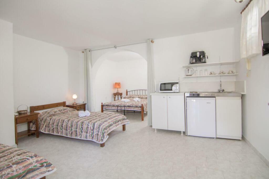 Paros Eden Park Aparthotel ภายนอก รูปภาพ